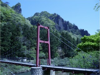 立久恵峡の吊り橋