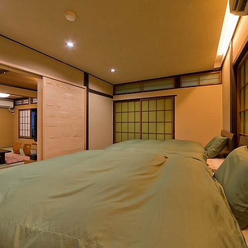 Japanese-style room with Simmons bed