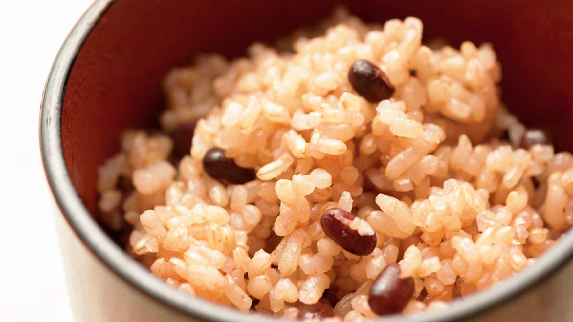 【玄米オプション】ご飯をオプションで玄米に変更することができます。噛むほどに甘い玄米