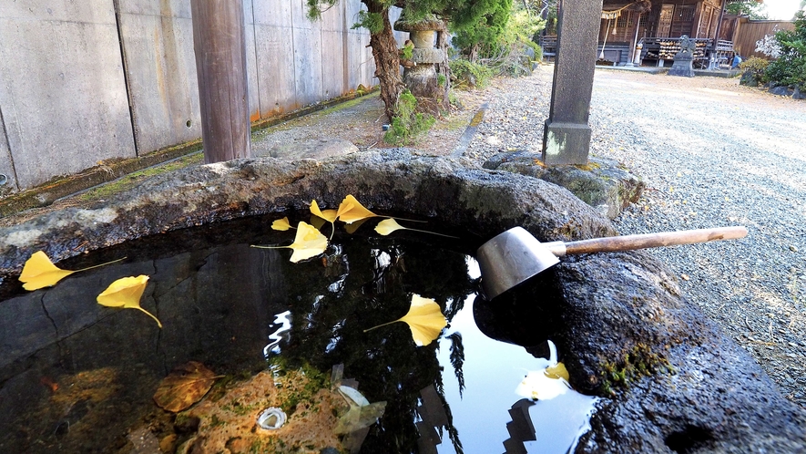 秋_温泉神社　９月の第１土日は「鳴子温泉神社」の祭典が行われます