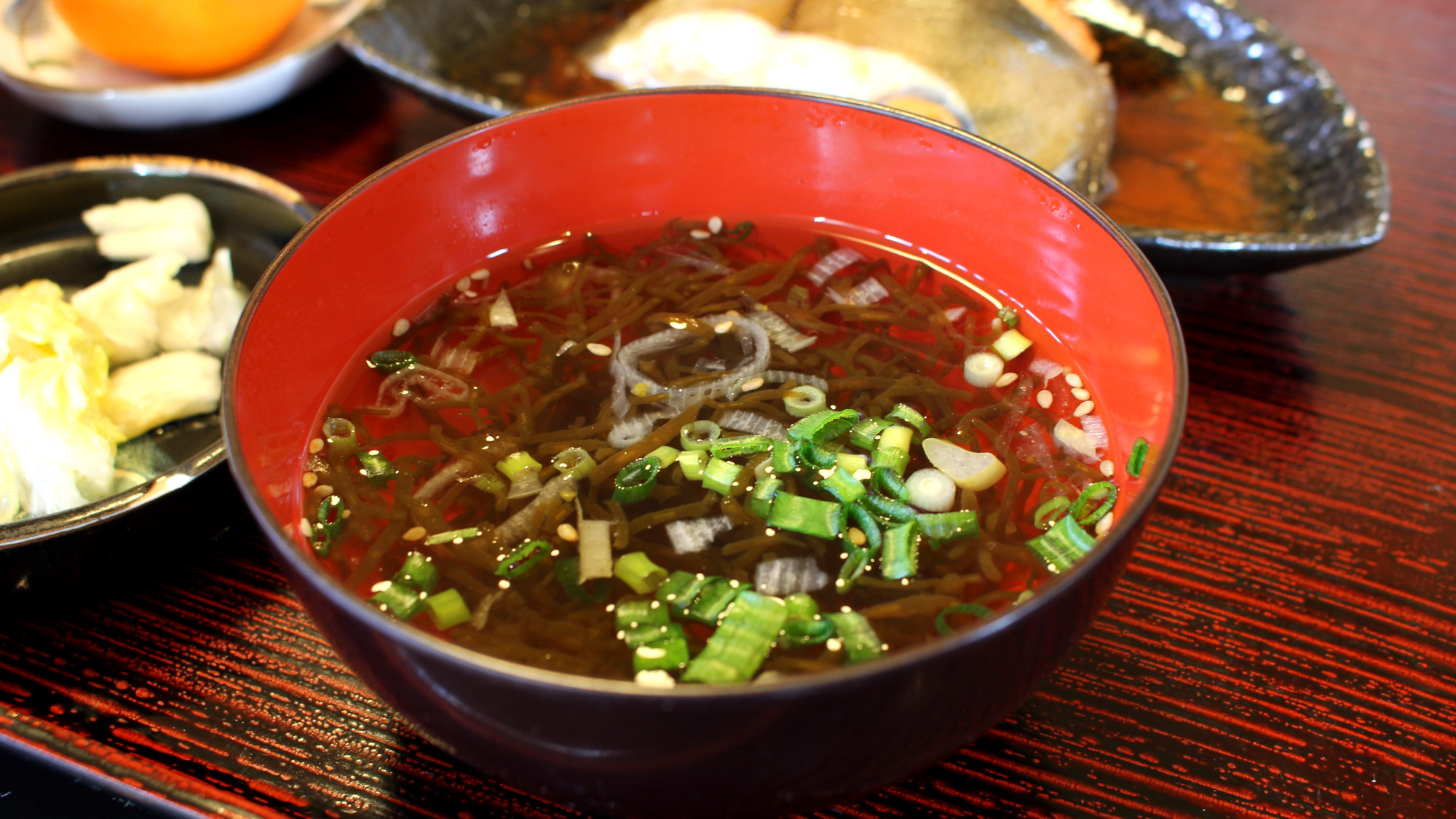*【夕食一例】お吸い物　※仕入の状況により、お料理が変わることがございます。