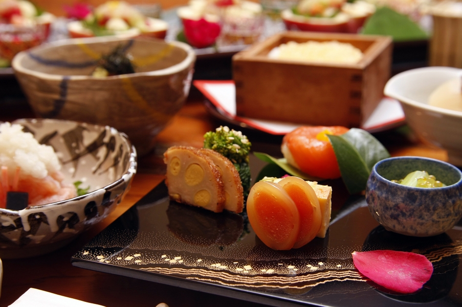 【個室食】青風荘復活！旬菜”あそつみ”料理長厳選の本格懐石料理※2食付 