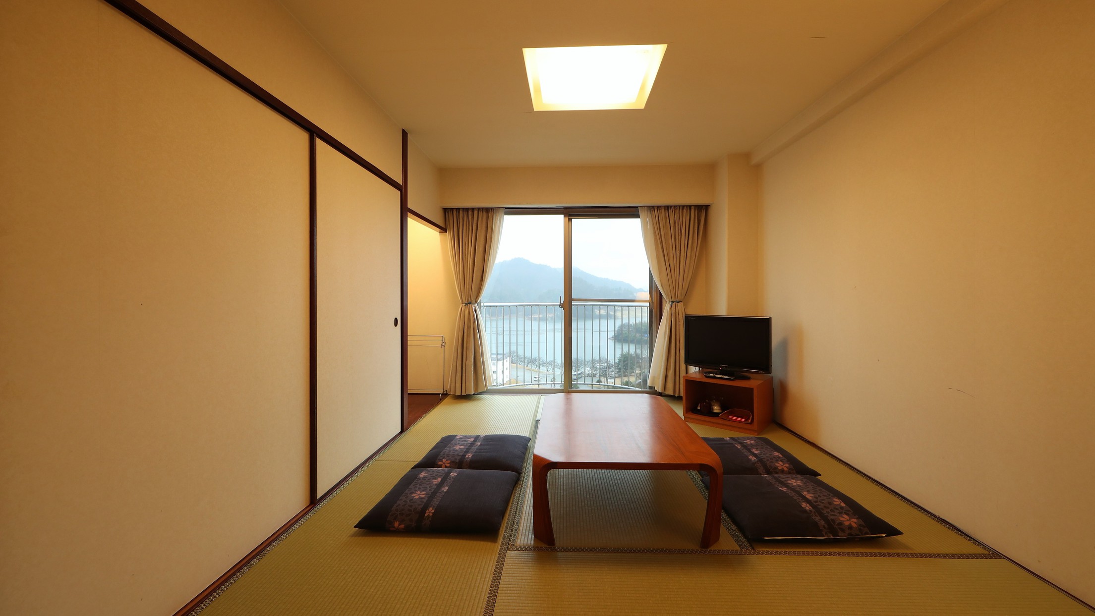 スタンダード和洋室