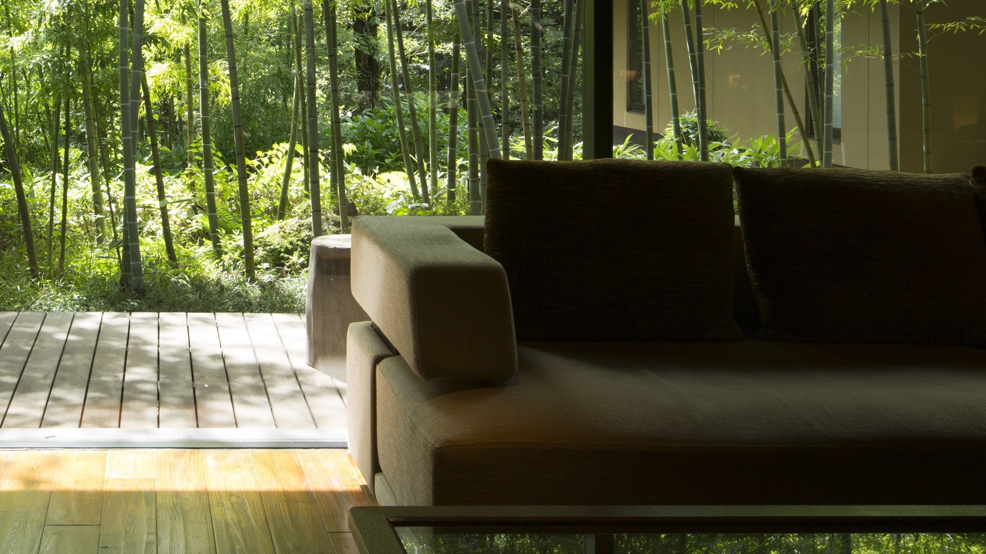 ■ライブラリーラウンジ