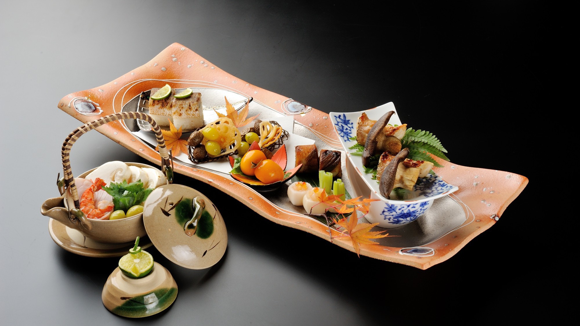 ■季節の懐石料理（一例）