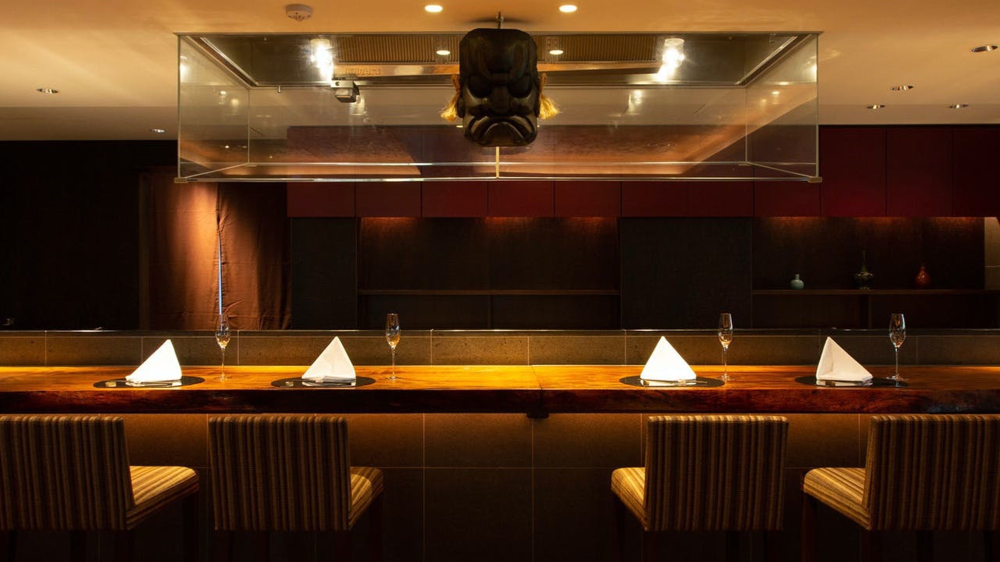 ■レストラン「竈神」