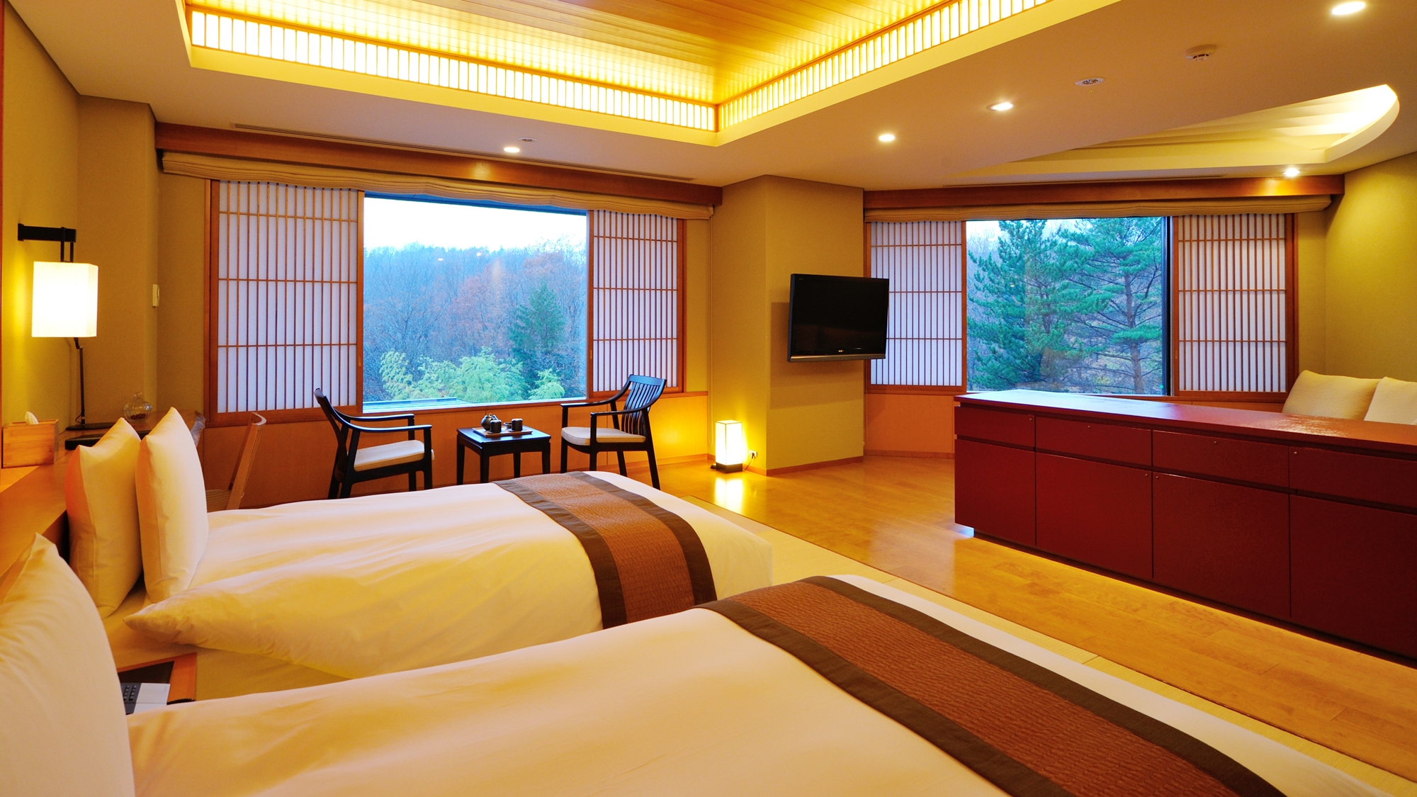 ■デラックススーペリアツイン／５５．８平米