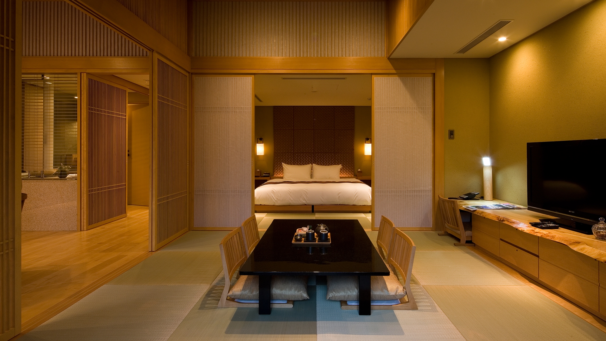  ■ガーデンスパスイート／７９．８平米