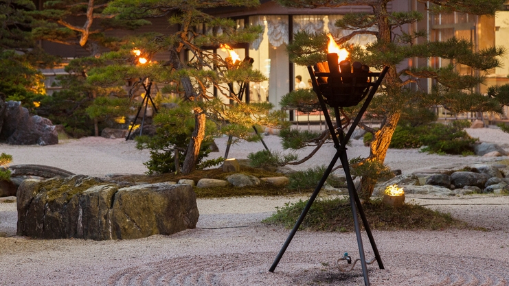 【（年末・年始）スタンダードプラン】おめでたいお正月の彩豊かな基本会席【夕・朝食付】