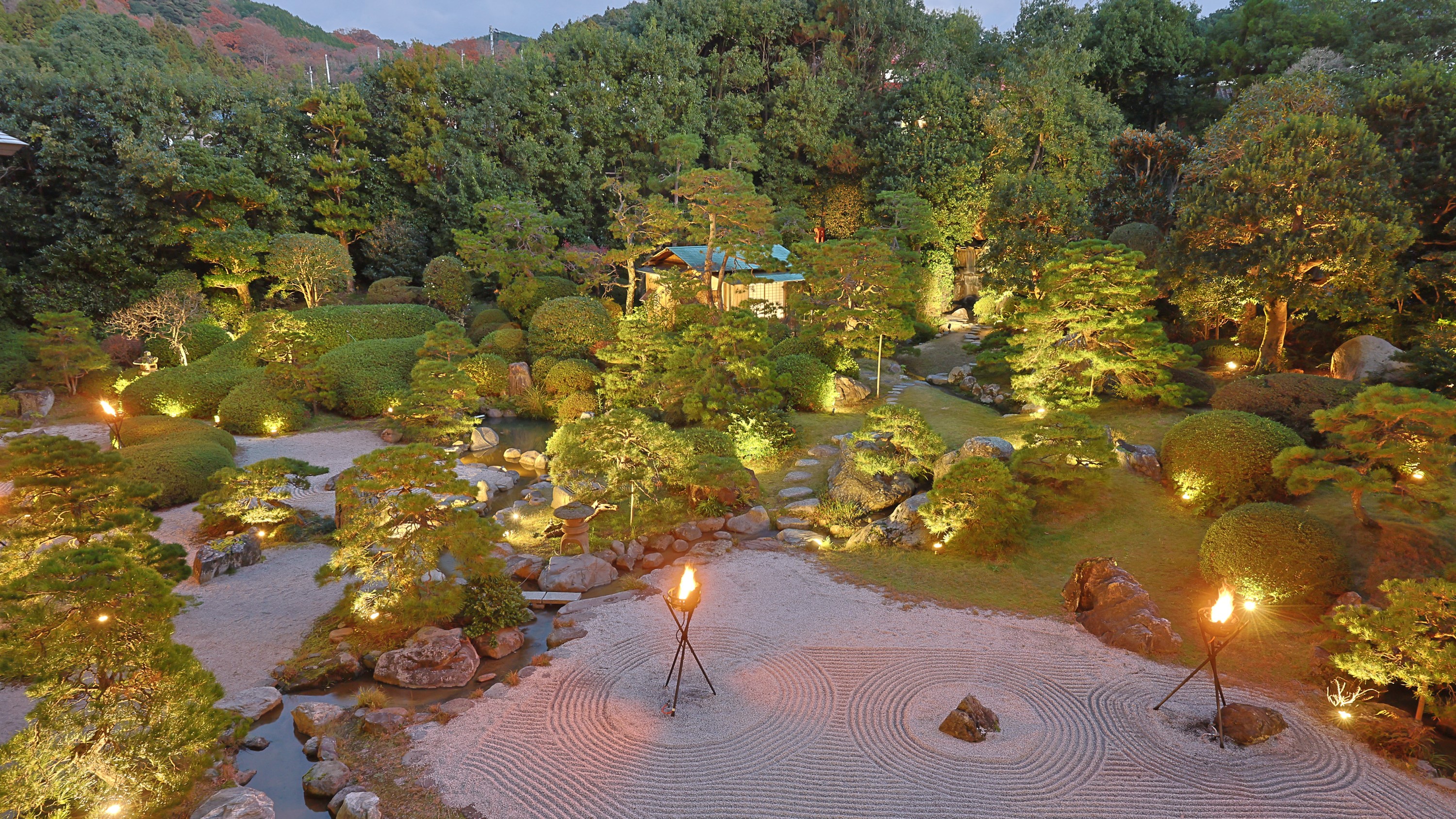 和室20畳【日本庭園側】