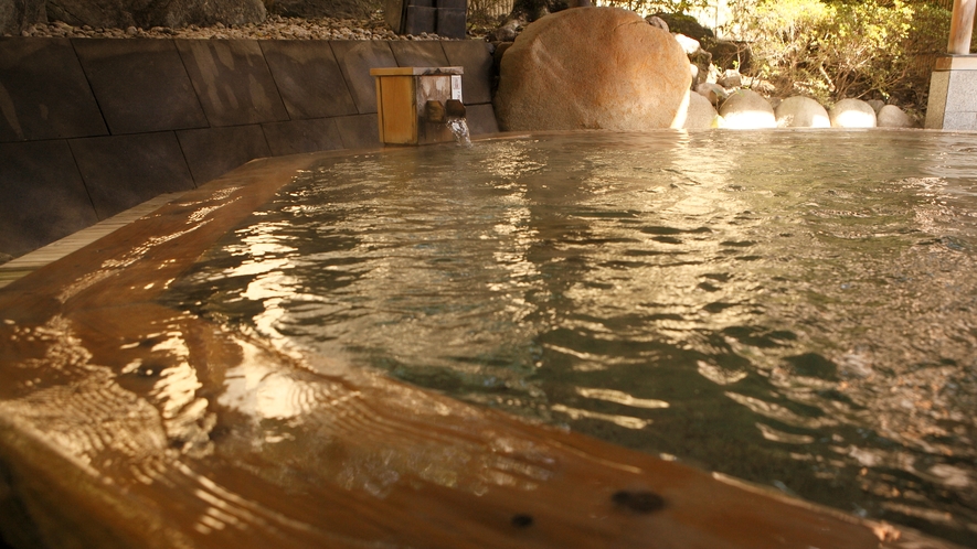 檜の湯 露天風呂イメージ