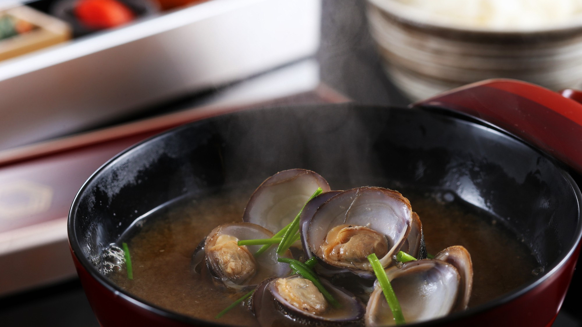 【1泊朝食付/夕食なし】朝から山陰の地産地消のこだわり「せいろ蒸し」ほか＜チェックイン21時迄＞