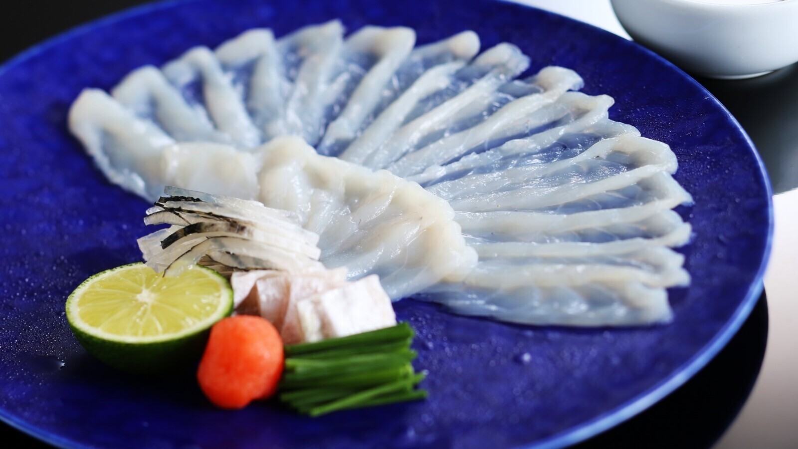 【冬限定】但馬とらふぐ-お造り（2名様分イメージ）