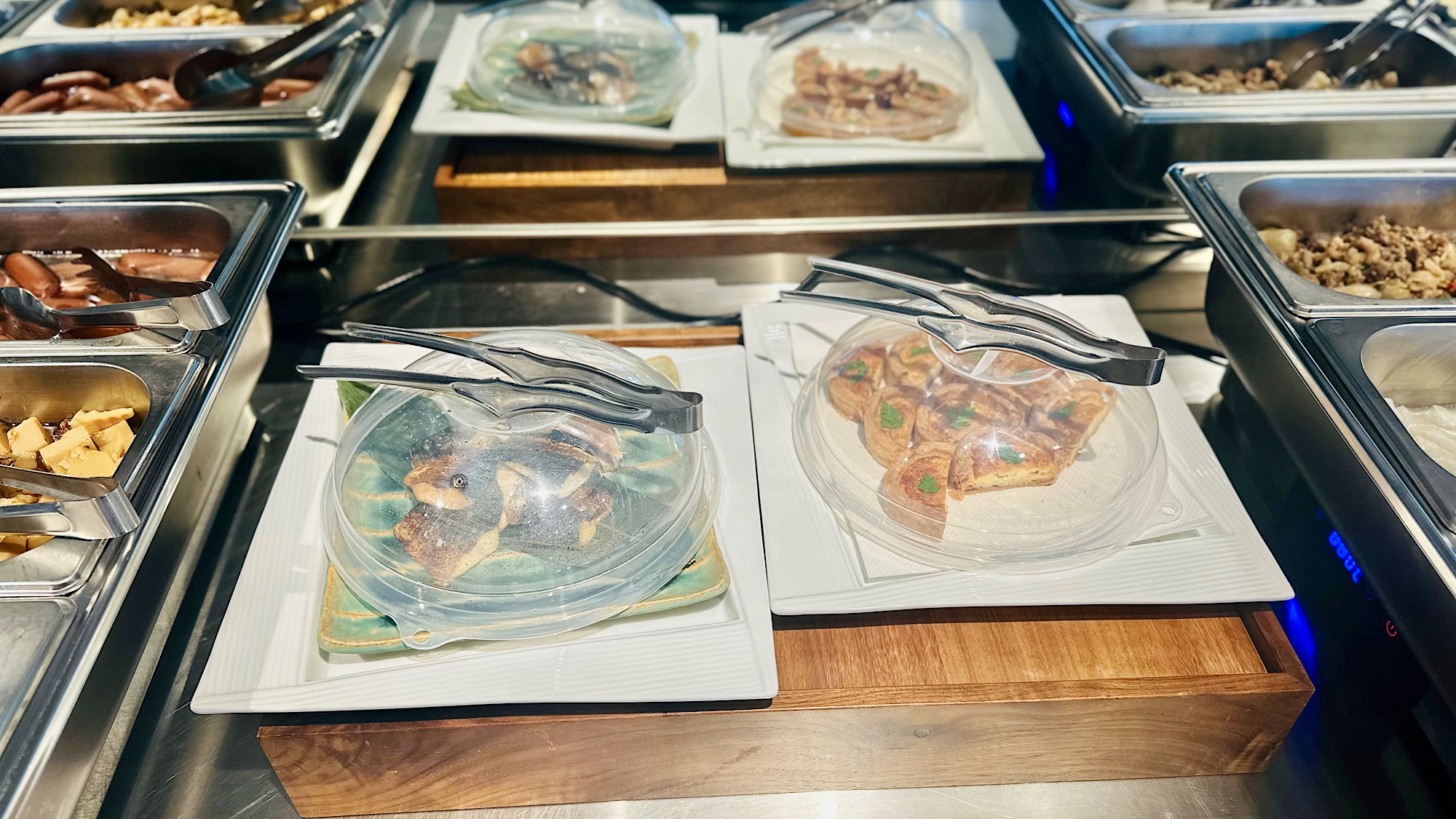 朝食ビュッフェ (時期により内容が変更となります)