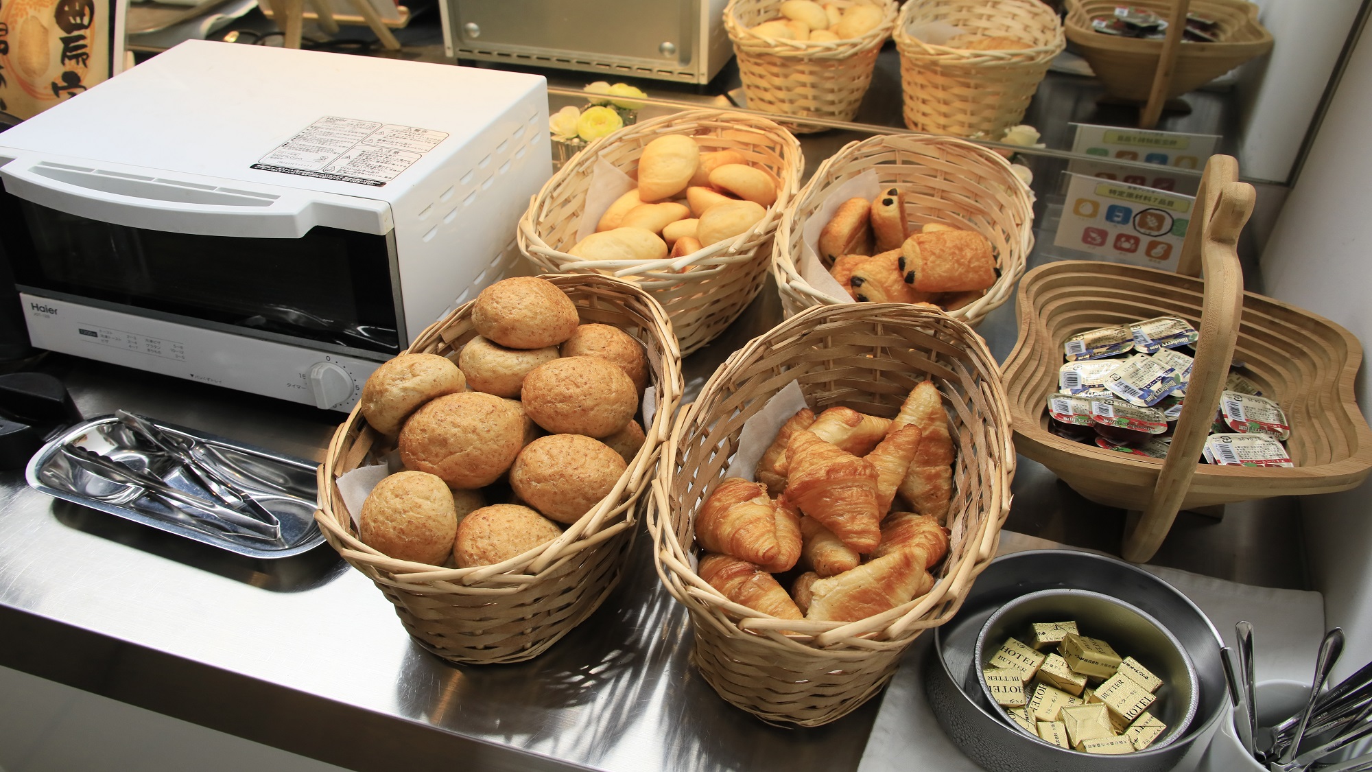 朝食ビュッフェ (時期により内容が変更となります)