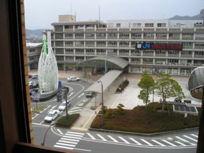 客室から見た米子駅