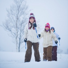 【アクティビティ】クロスカントリースキー体験。フィットネスにも最適♪雪の上を楽々散策♪歩きましょう♪