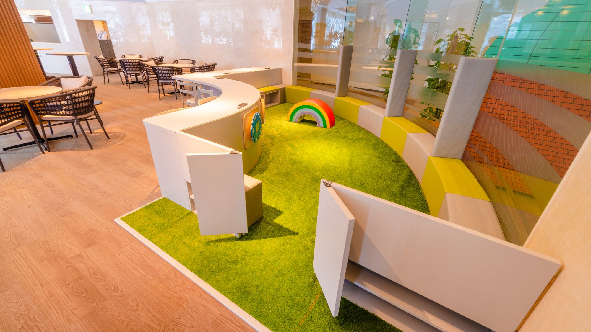 【ネーヴェカフェ】キッズスペース