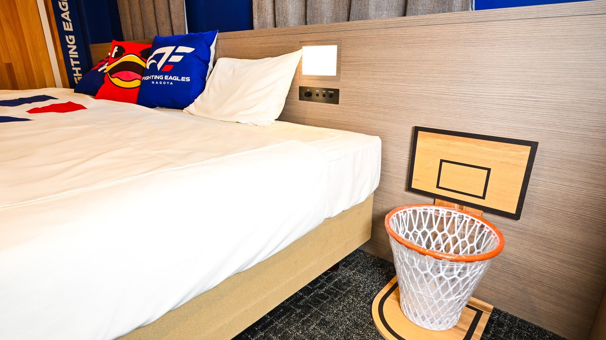 【FE名古屋プレミアムルーム】バスケットゴールではなくゴミ箱なんです♪