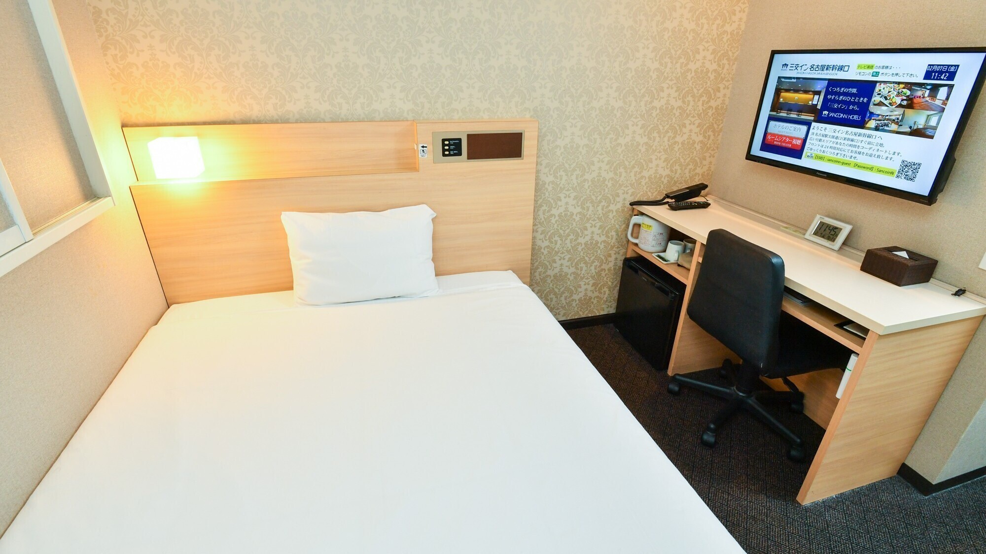 スタンダードルーム◆ダブルベッド/ベッド幅140cmx1台