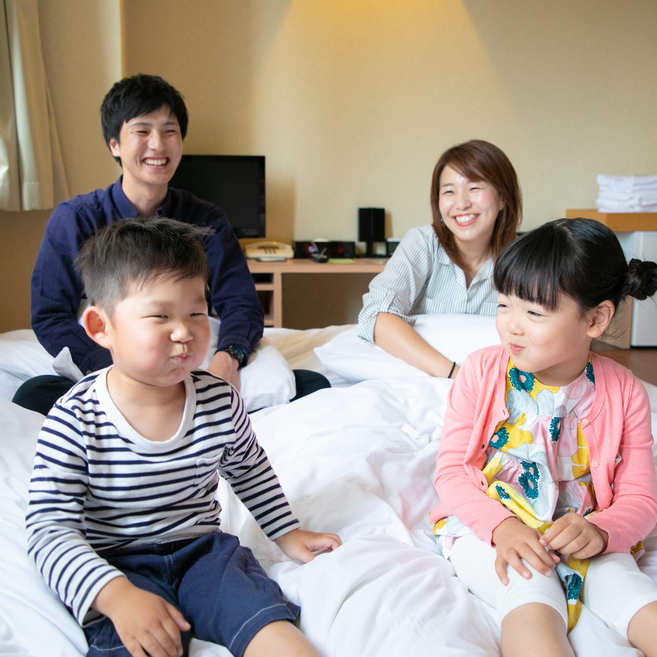 【ファミリー向け】フローリングのお部屋でゴロ寝の朝食弁当付きプラン【源泉かけ流し天然温泉】