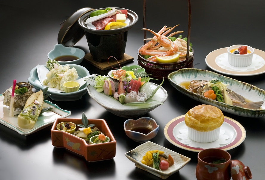 【 期間限定　特別価格】四季折々を贅沢に　露天風呂付和洋室★豪華！日本海グルメコース★　