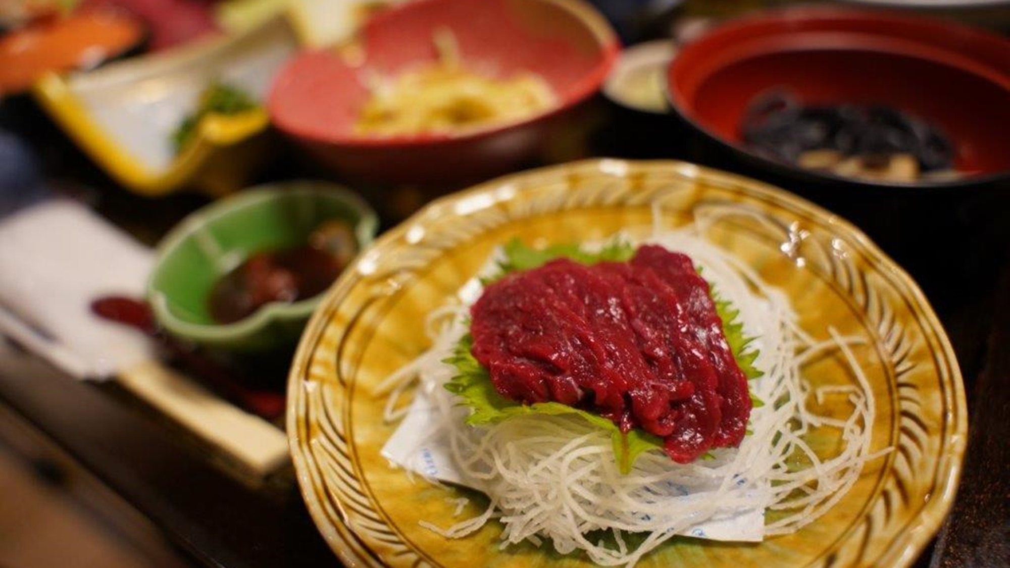 〜霧幻峡 奥会津伝統の味わい〜郷土料理と季節の風景を楽しむ。