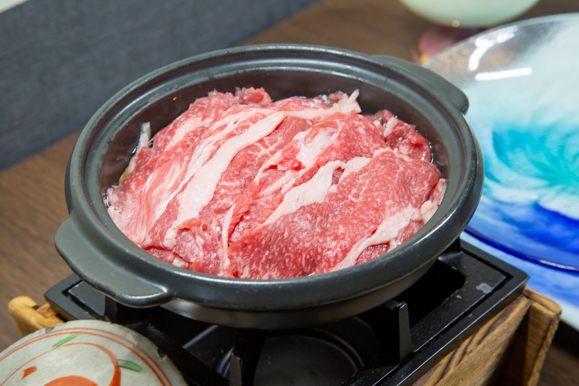 【2食付】ちょっと贅沢に　黒毛和牛と海鮮付きの1泊2食プラン