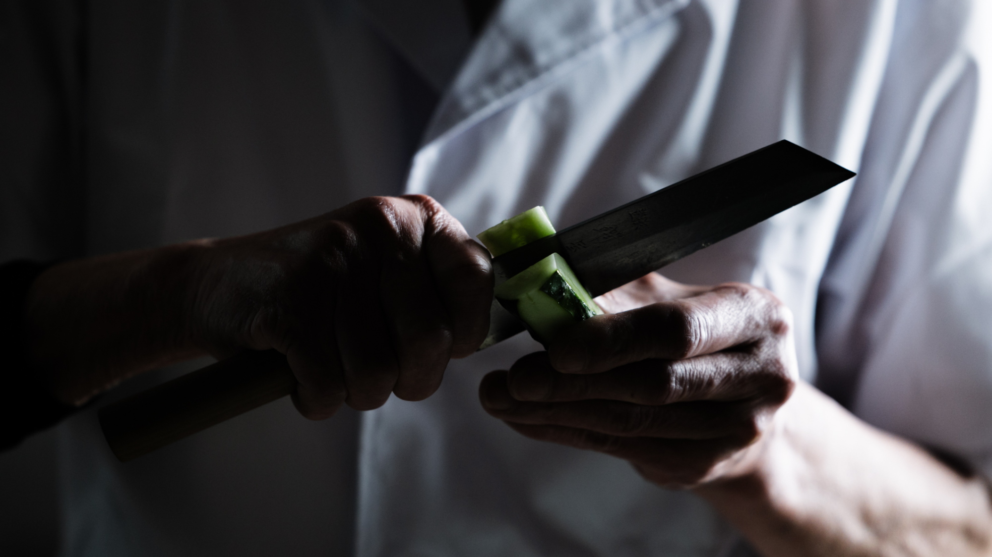 料理長こだわりの素材と器でご提供、割烹料理の温泉旅館です。