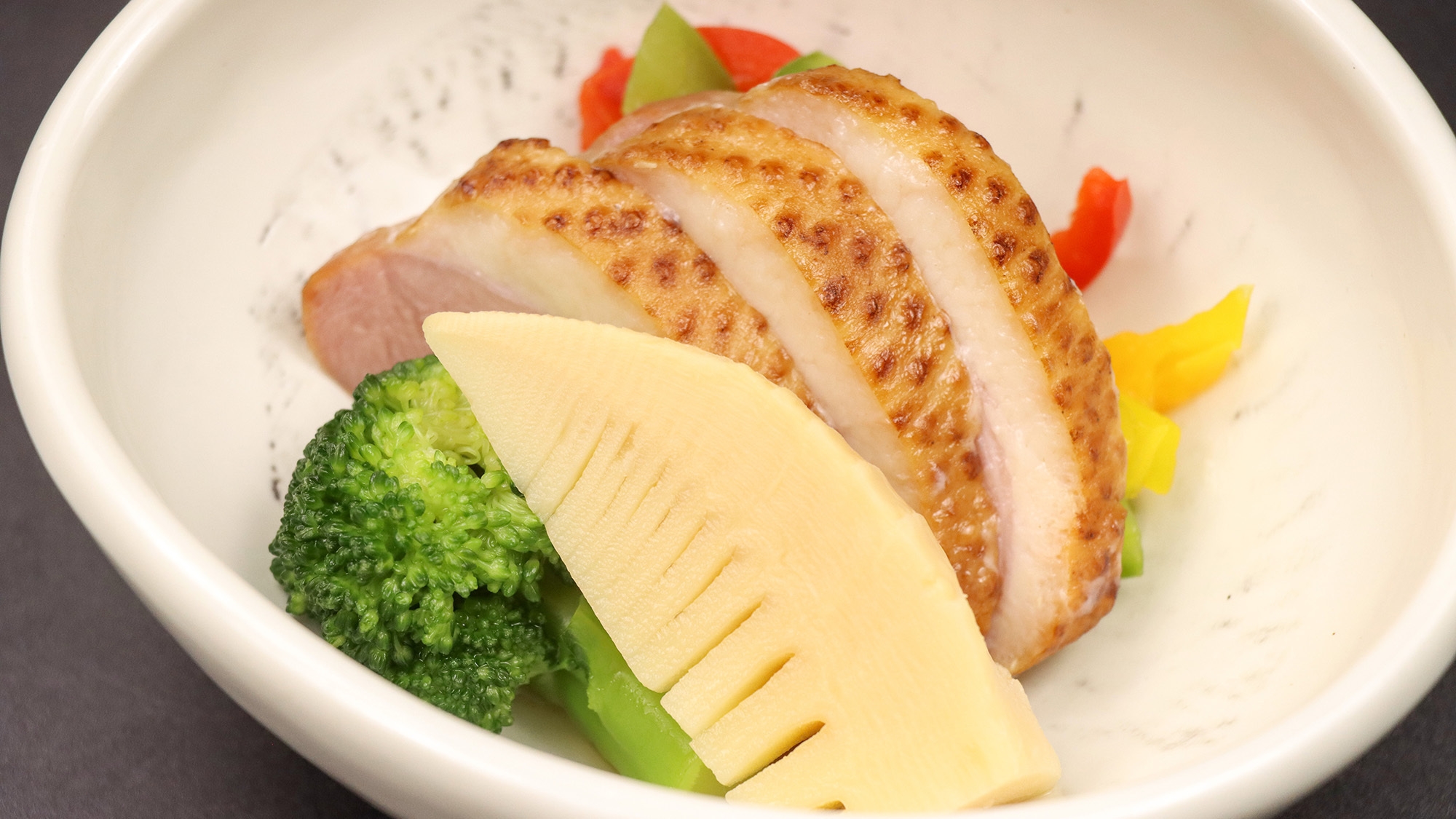 【夕食付】美味しい夕食は和食膳！朝食無しのプランで朝寝坊♪