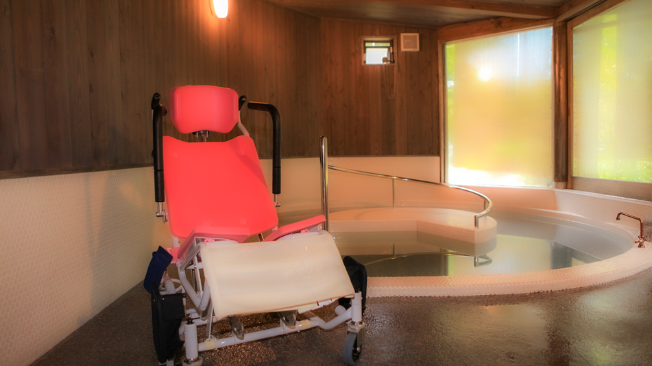 貸切風呂セットプラン｜『源泉かけ流し温泉を満喫♪』※車椅子でも利用可能なお風呂もあります