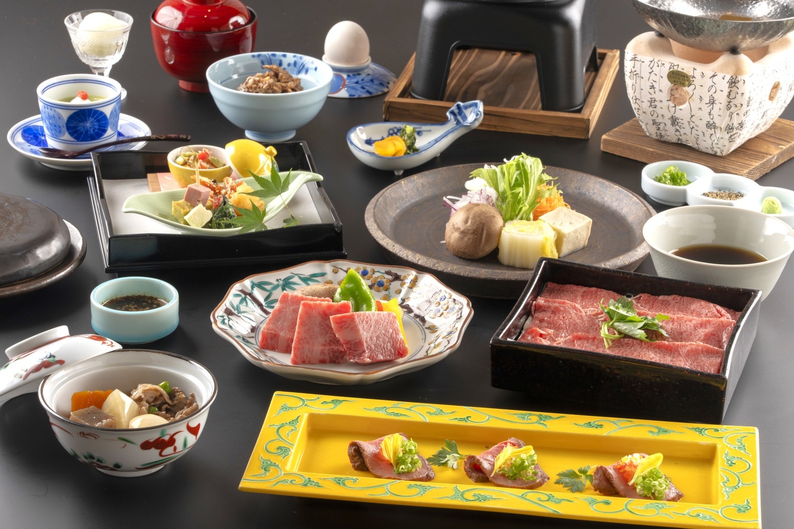 【50，000食突破！人気NO.1会席！】A4等級以上飛騨牛を味わい尽くす《特選飛騨牛三昧》