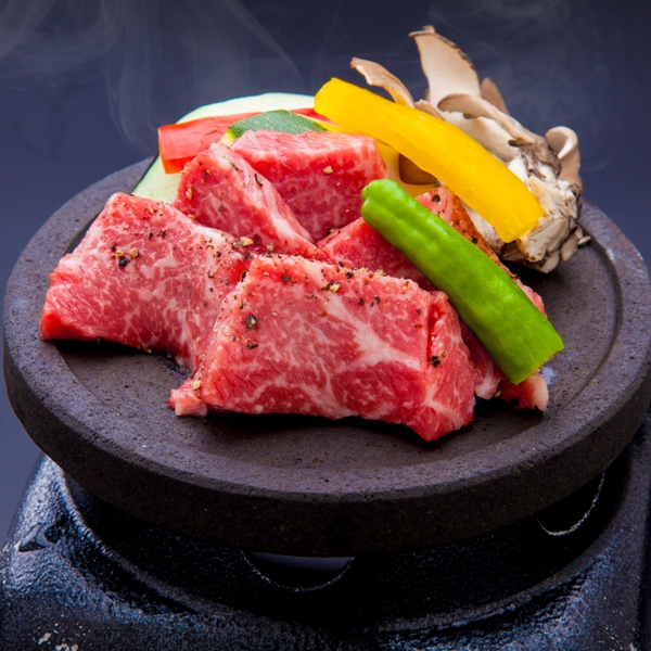 【Ａ４等級】飛騨牛石焼ステーキ70ｇを追加！！飛騨牛料理2品の飛騨牛すきしゃぶ会席＜夕食はお部屋食＞