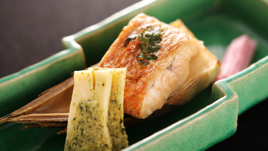 【日本海を代表する高級魚】料理長こだわりの「のど黒会席」　お部屋食または個室食事処