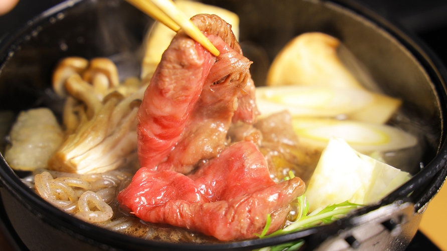 【因州牛すき焼きコース】とろける旨み！黒毛和牛を「個室食事処」で贅沢に味わう＜2食付＞