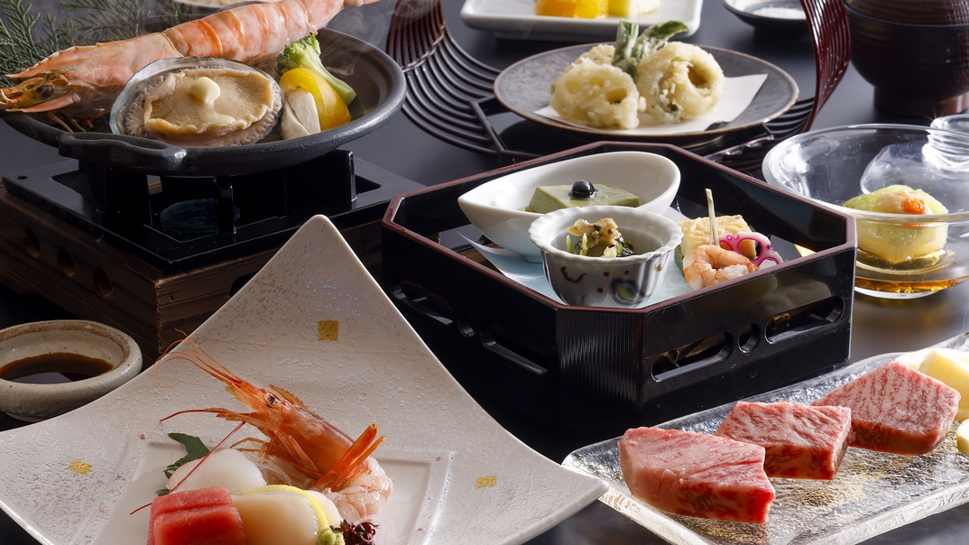 【楽天トラベルサマーSALE】＜夏の極上会席＞夕食個室・黒毛和牛と鮑・大海老・夏の旬を満喫