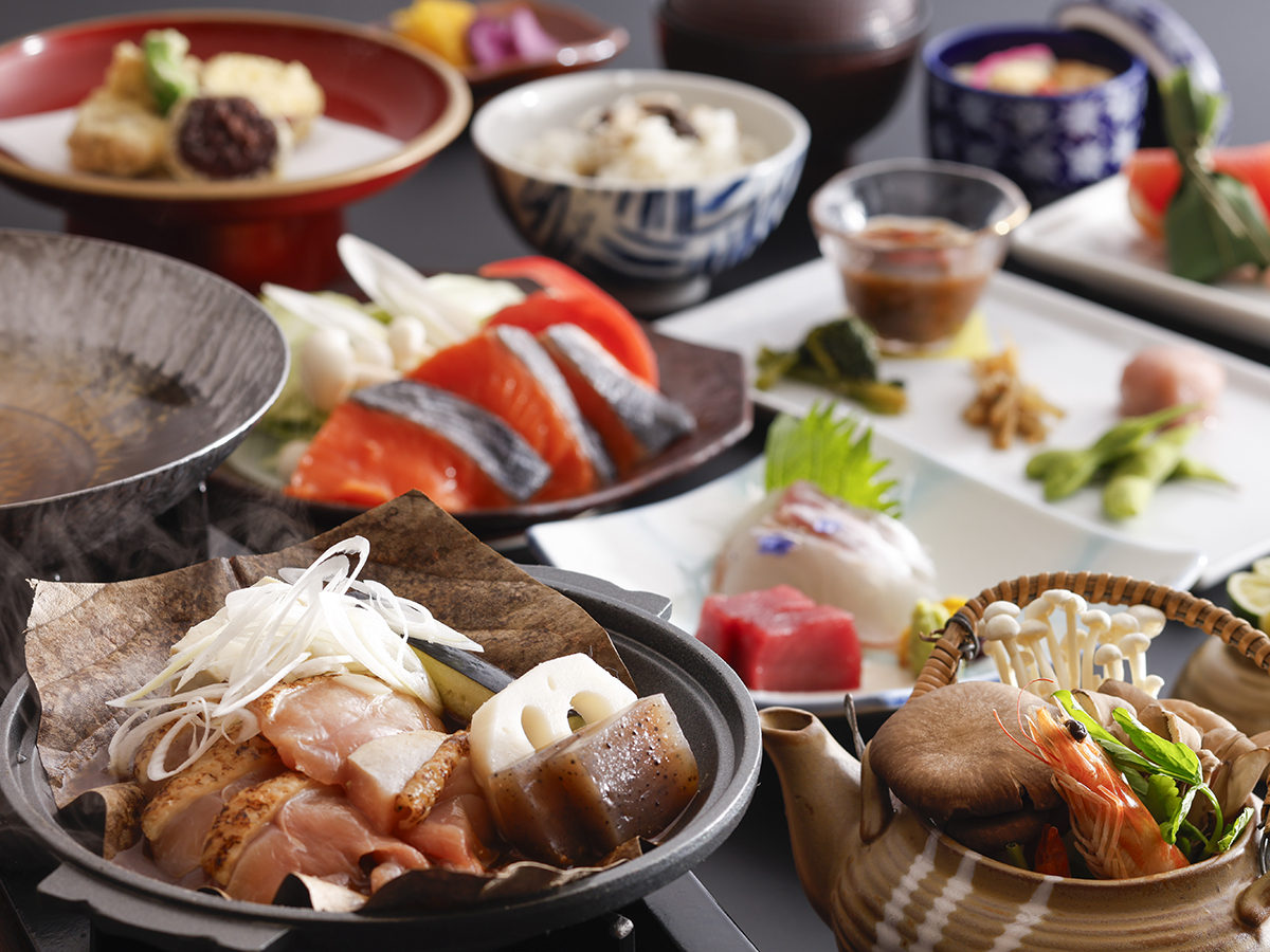 【秋の味覚会席】秋鮭と大山鶏を味わう季節のごちそう