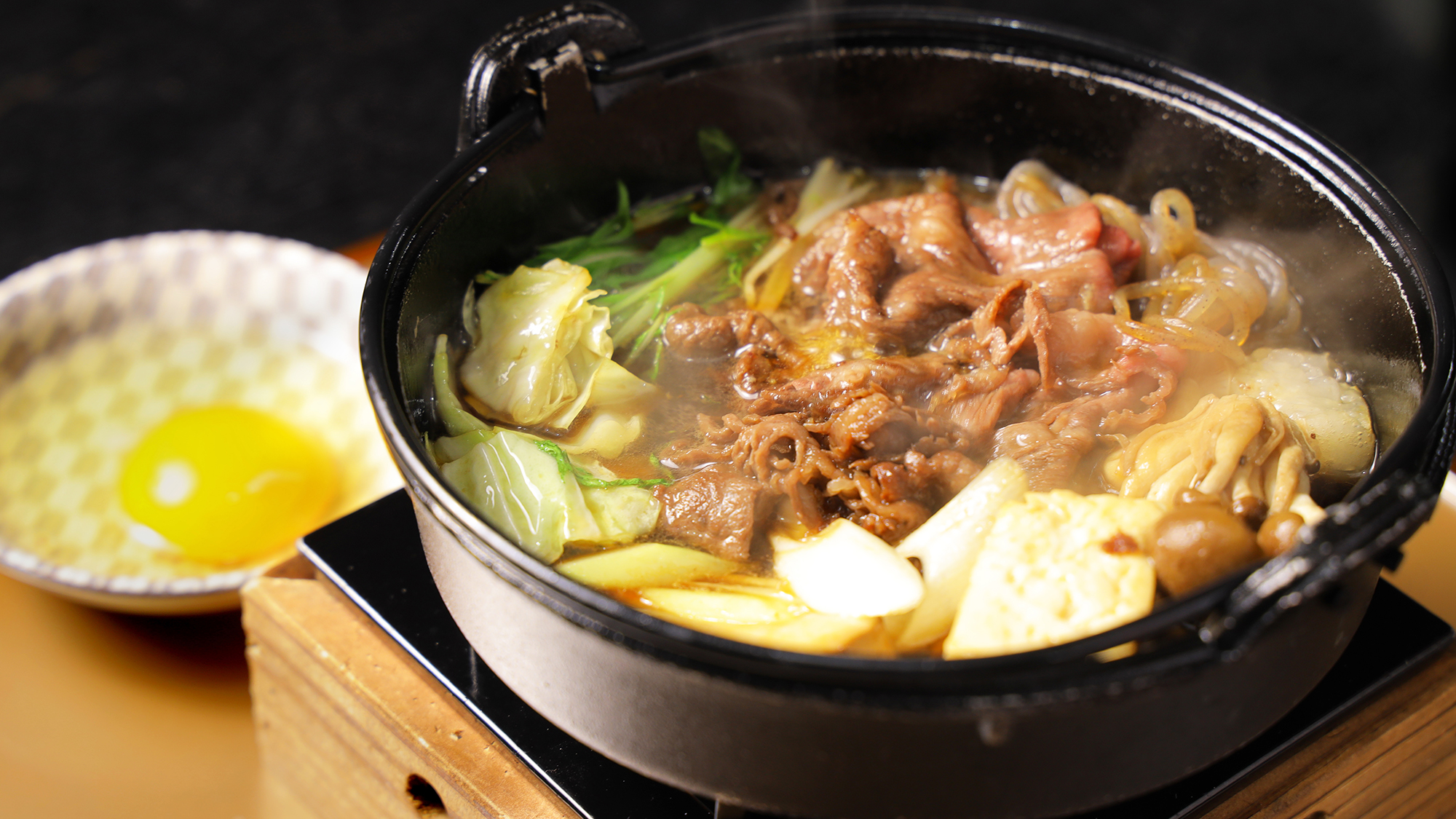 【因州牛すきやき】やわらかな旨み広がるご当地牛を召し上がれ