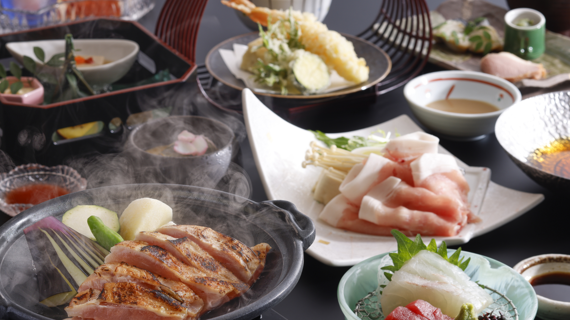 ■春の彩り御膳■この時期だけの季節会席。岡山県産の豚と鶏を味わう