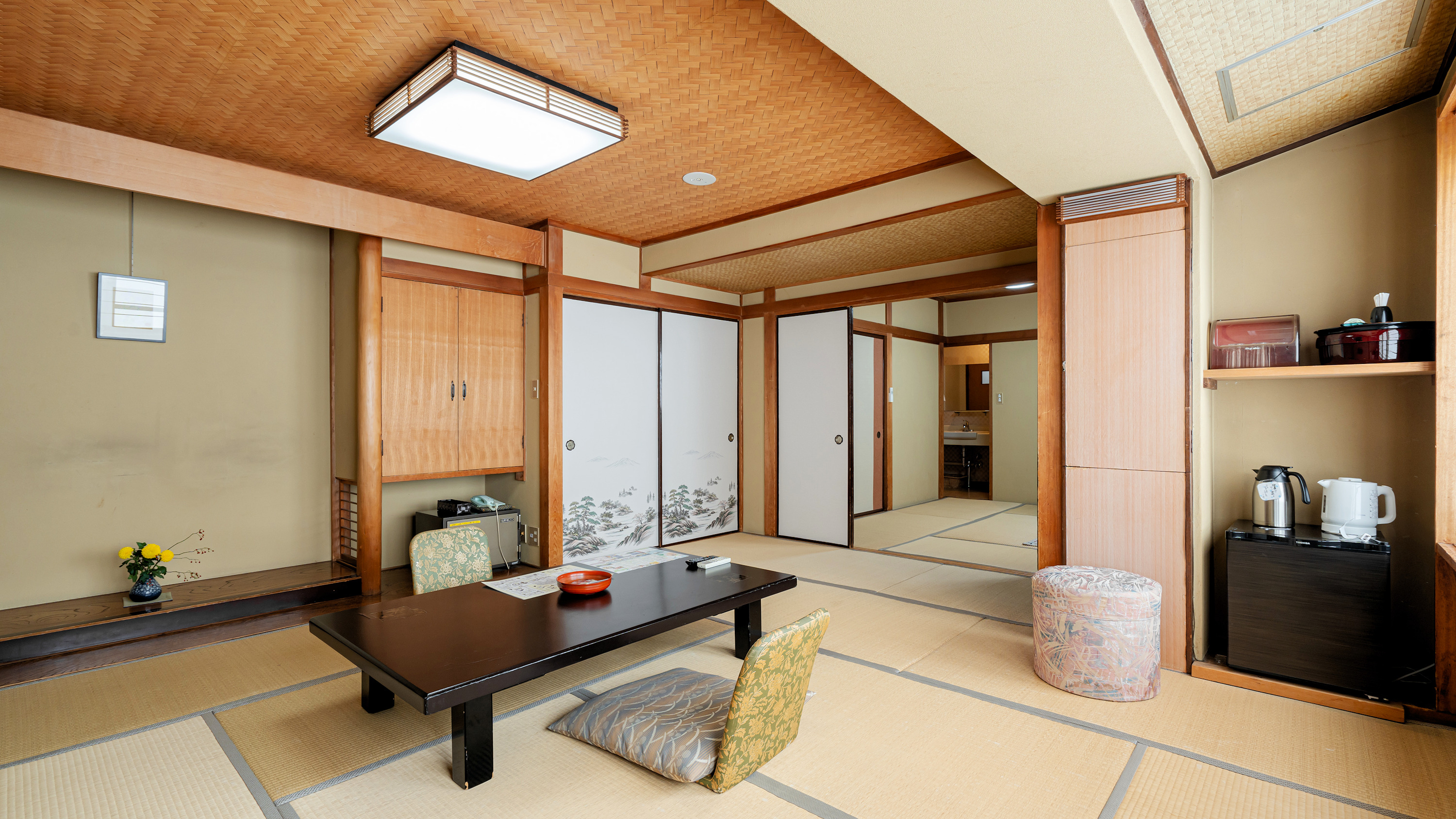 ■部屋■【喫煙：和室】10～14畳 客室一例