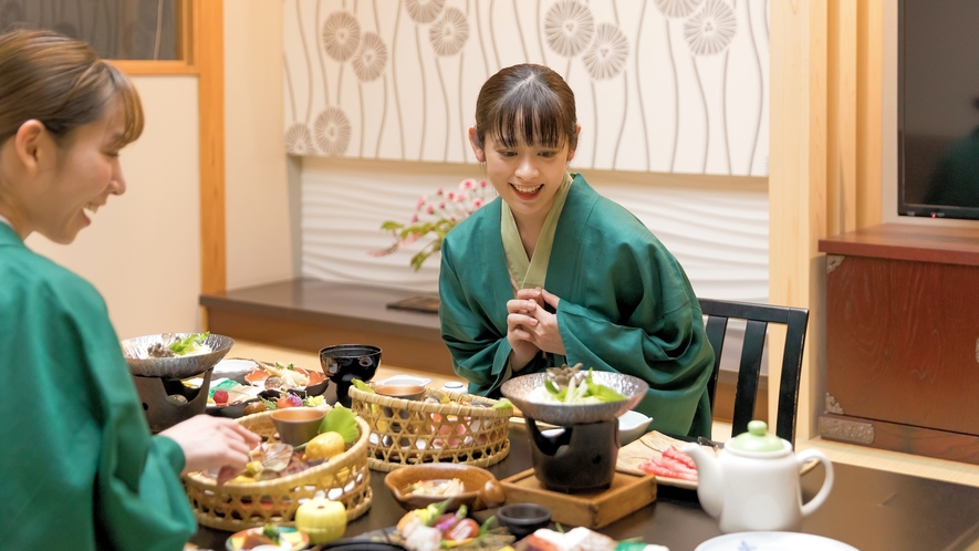 ■お食事■お部屋食の風景