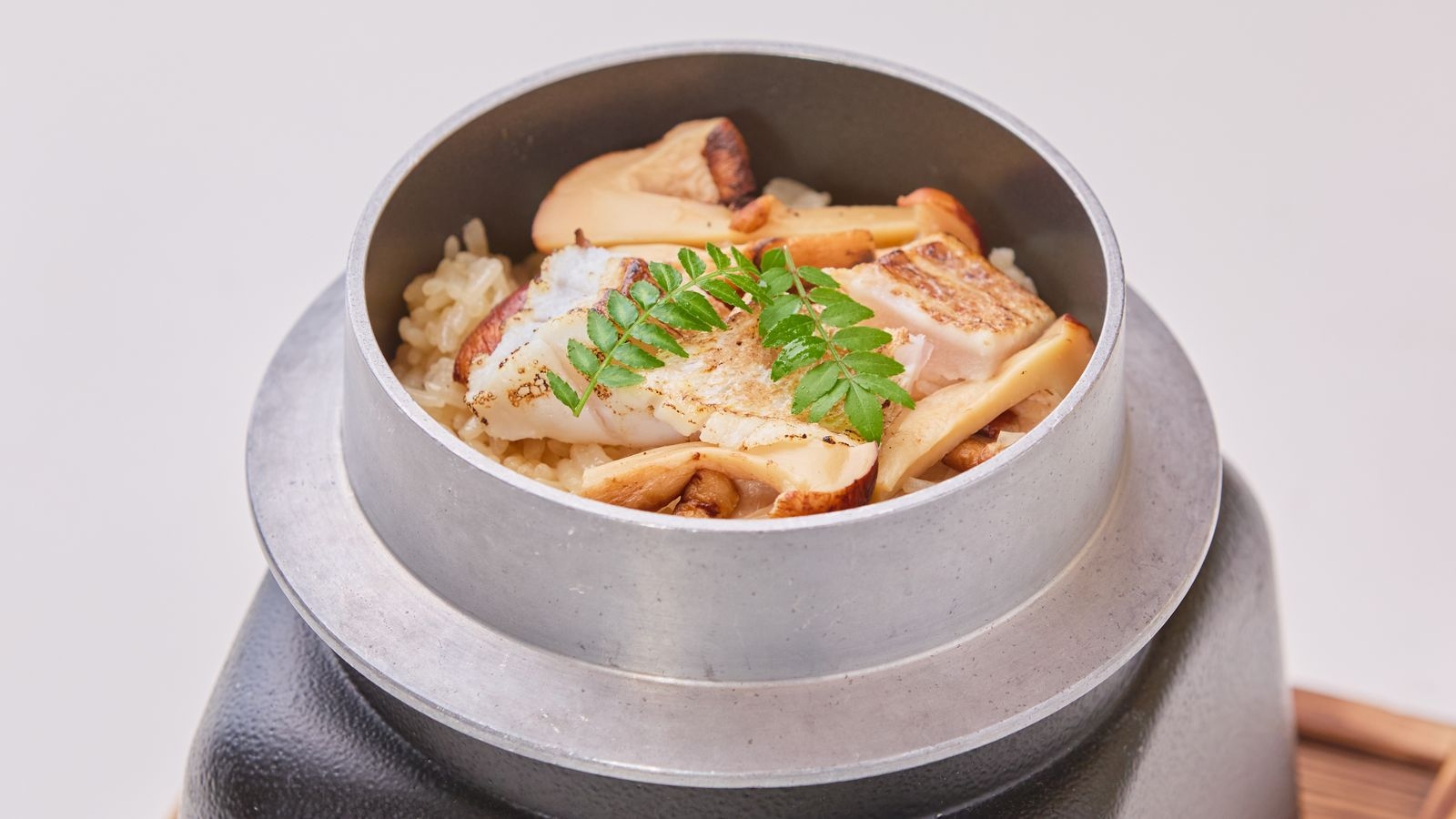 【楽天スーパーSALE】「のどぐろ塩焼き」「島根和牛ステーキ」「松茸御飯」を堪能☆秋の贅沢会席〜