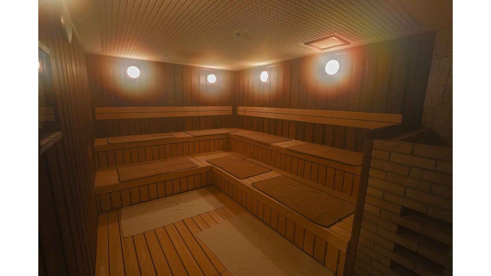 【夕食なし・朝食付】温泉を満喫！ビジネスや観光に　遅いチェックインでもOK！一泊朝食付