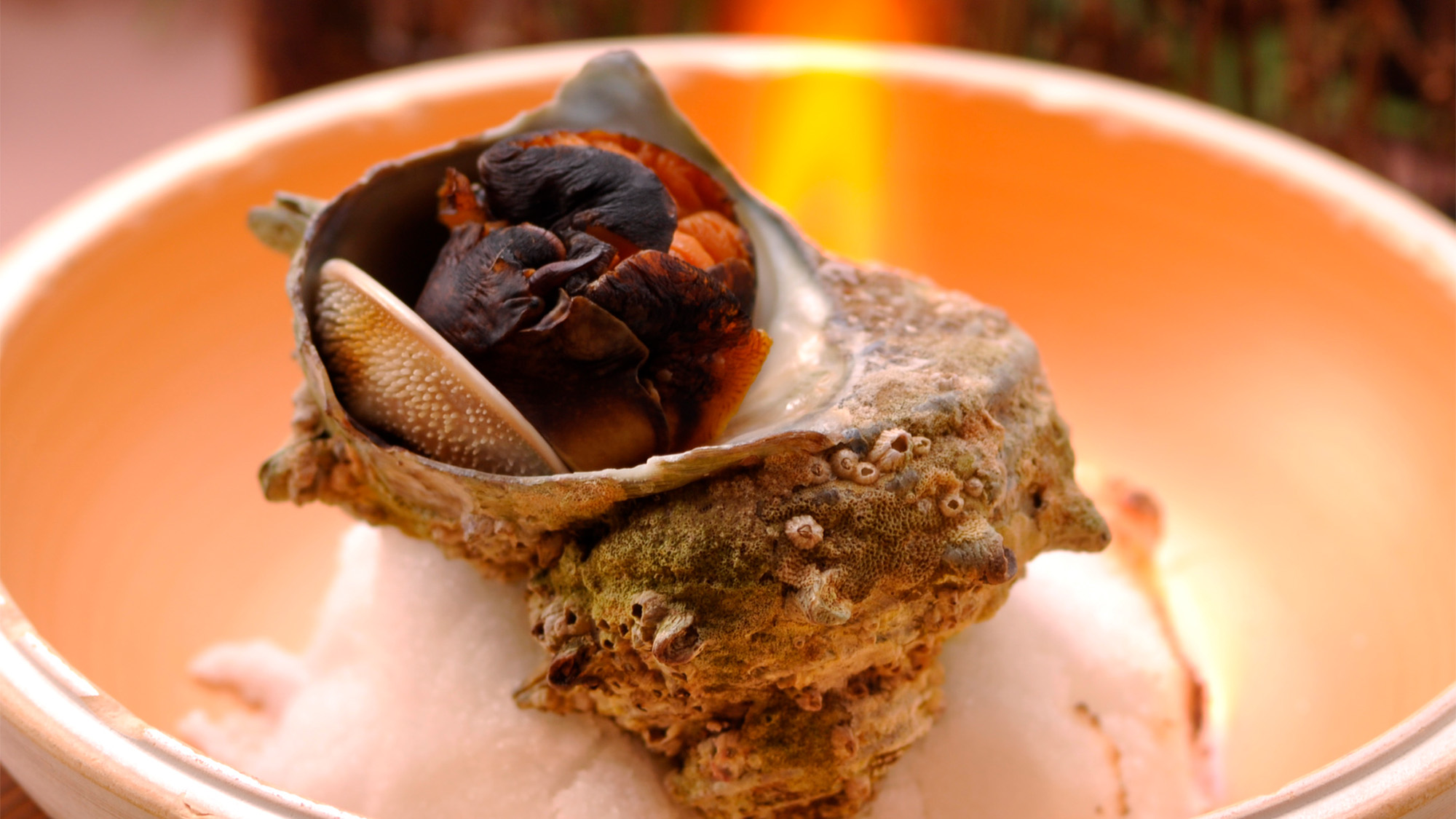 サザエのつぼ焼き