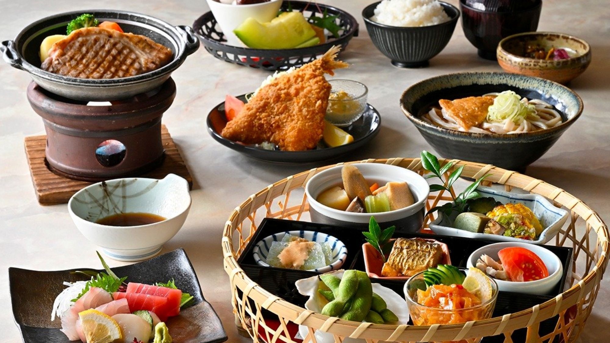 【紅葉ライトアップ観賞プラン】赤、黄、橙に染まる幻想的な木々に心がドキドキ11/14〜11/24限定