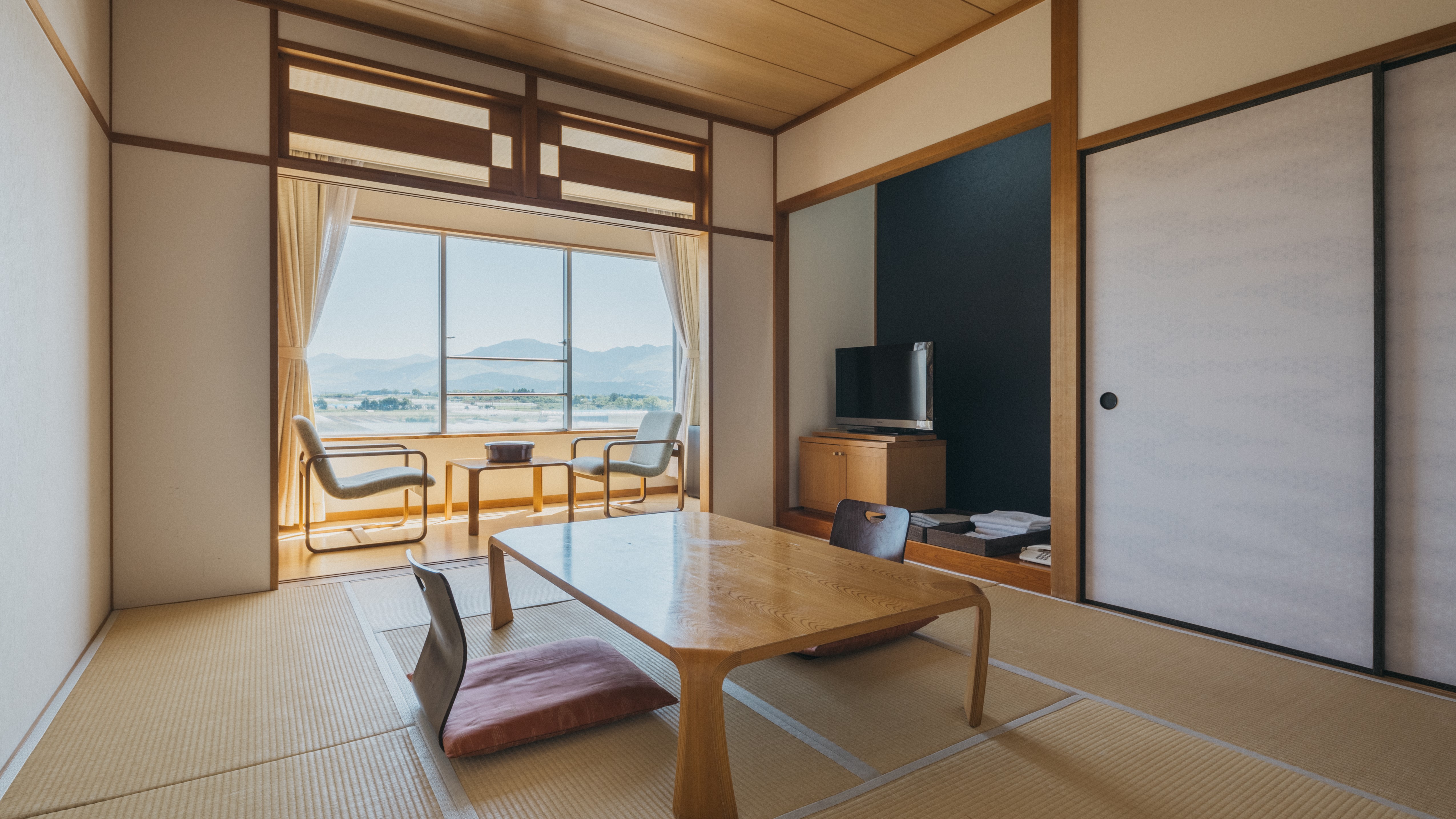 和室　阿蘇山ビュー