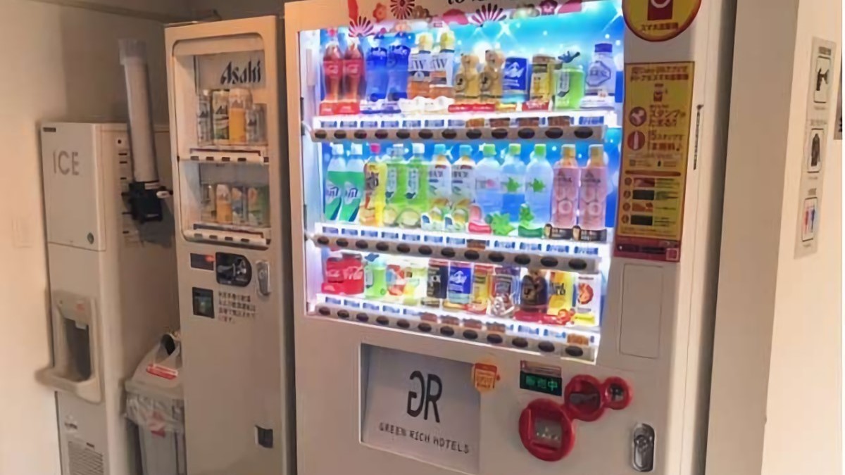 2F　自動販売機・製氷機
