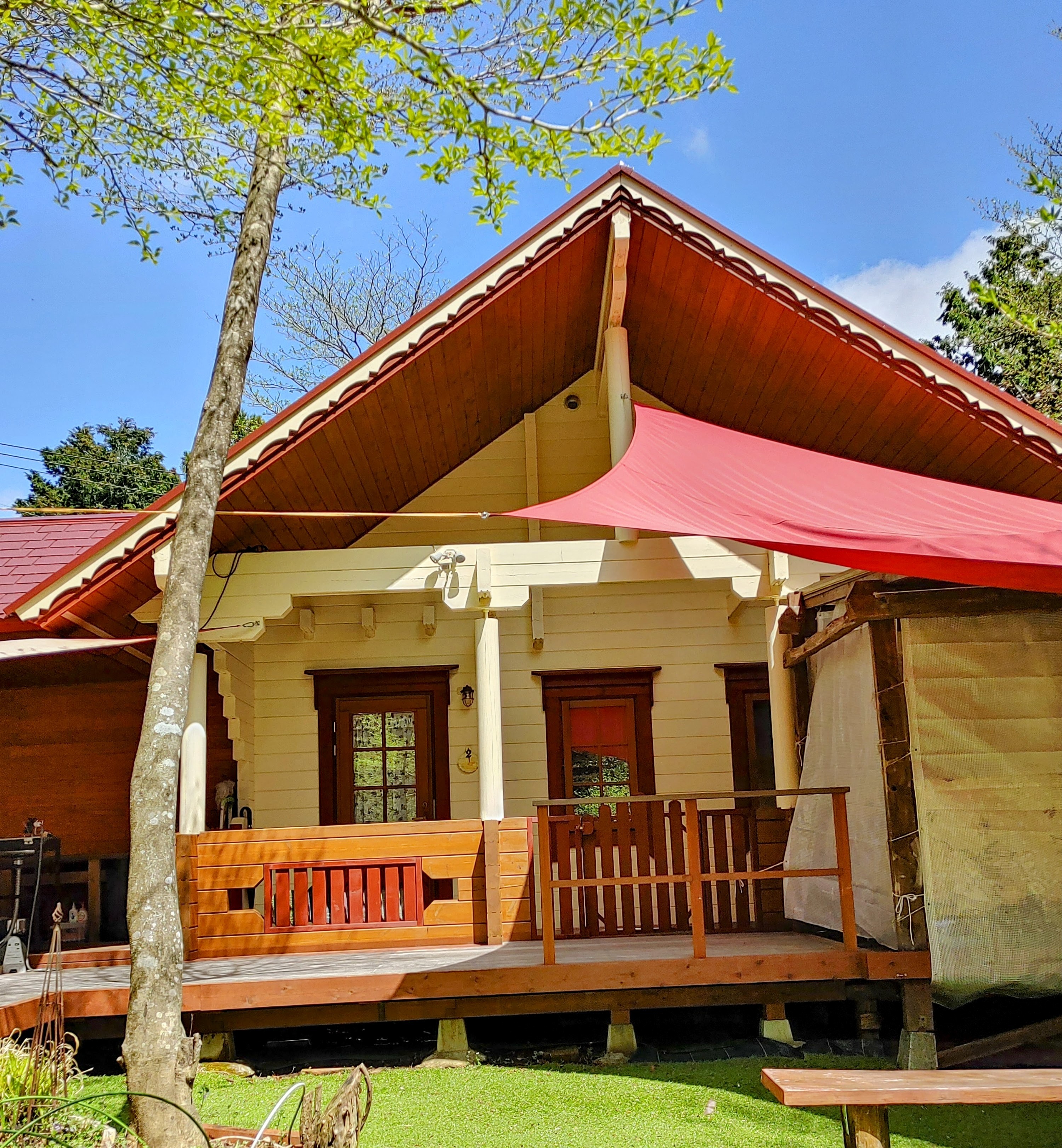 本格フィンランドログコテージ