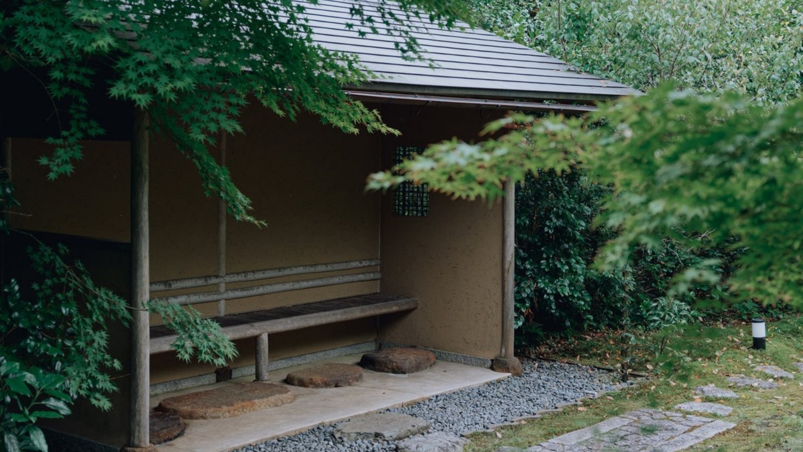 【閑雅の庭】四季折々の姿を見せてくれる日本庭園