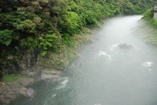 霧の仁淀川in仁淀川町名野川地区